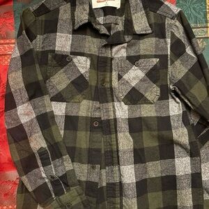 Urban Pipeline Dark Plaid Flannel Shirt